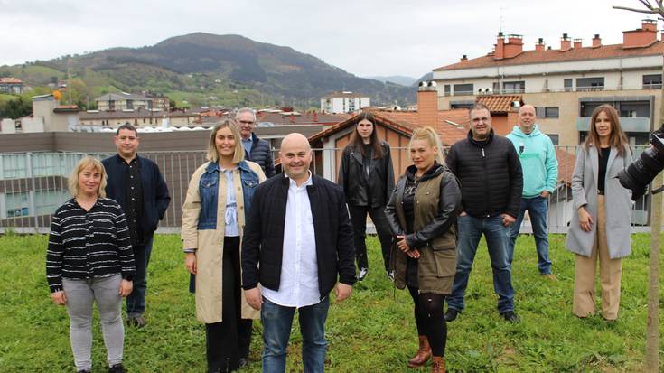 "Gaztetasuna eta eskarmentua" batzen dituen hauteskunde zerrenda aurkeztu du EAJk